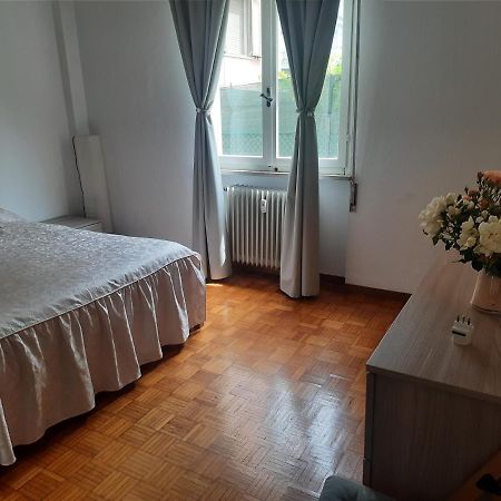 Vesna Apartment Desenzano del Garda Kültér fotó