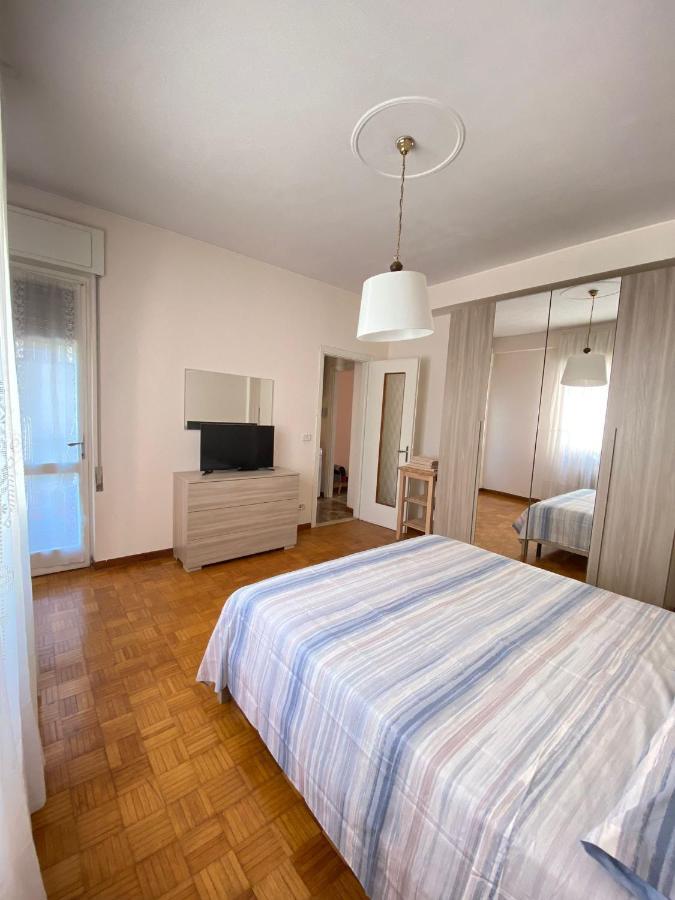 Vesna Apartment Desenzano del Garda Kültér fotó