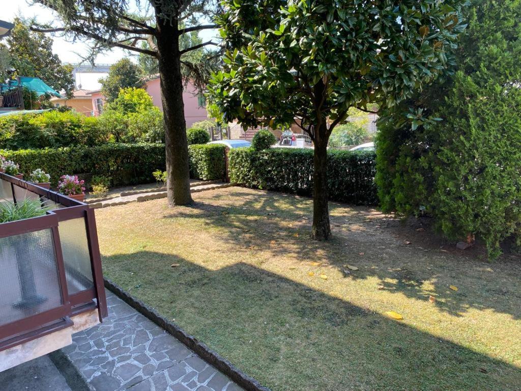 Vesna Apartment Desenzano del Garda Kültér fotó